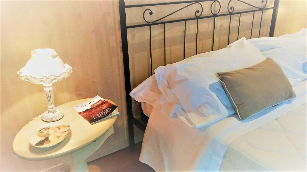 Deneb 19 Apartment فيرونا المظهر الخارجي الصورة