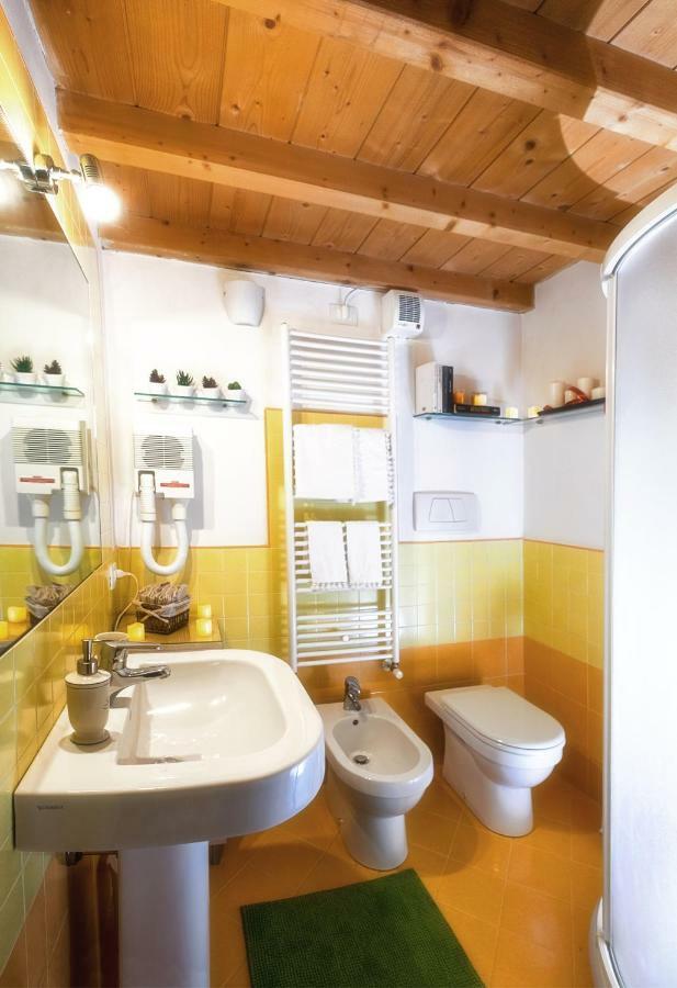 Deneb 19 Apartment فيرونا المظهر الخارجي الصورة